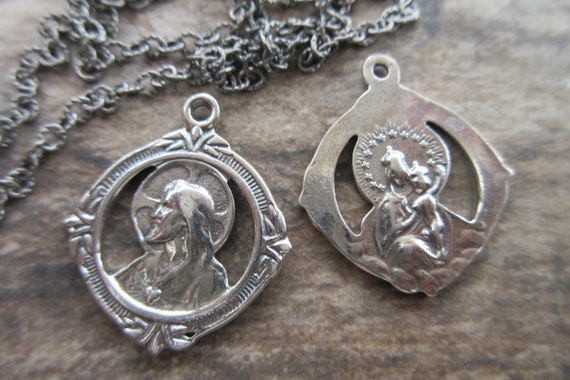 15mm x 25mm Solid 925 Sterling Silver Our Lady of Mount Carmel Medal
