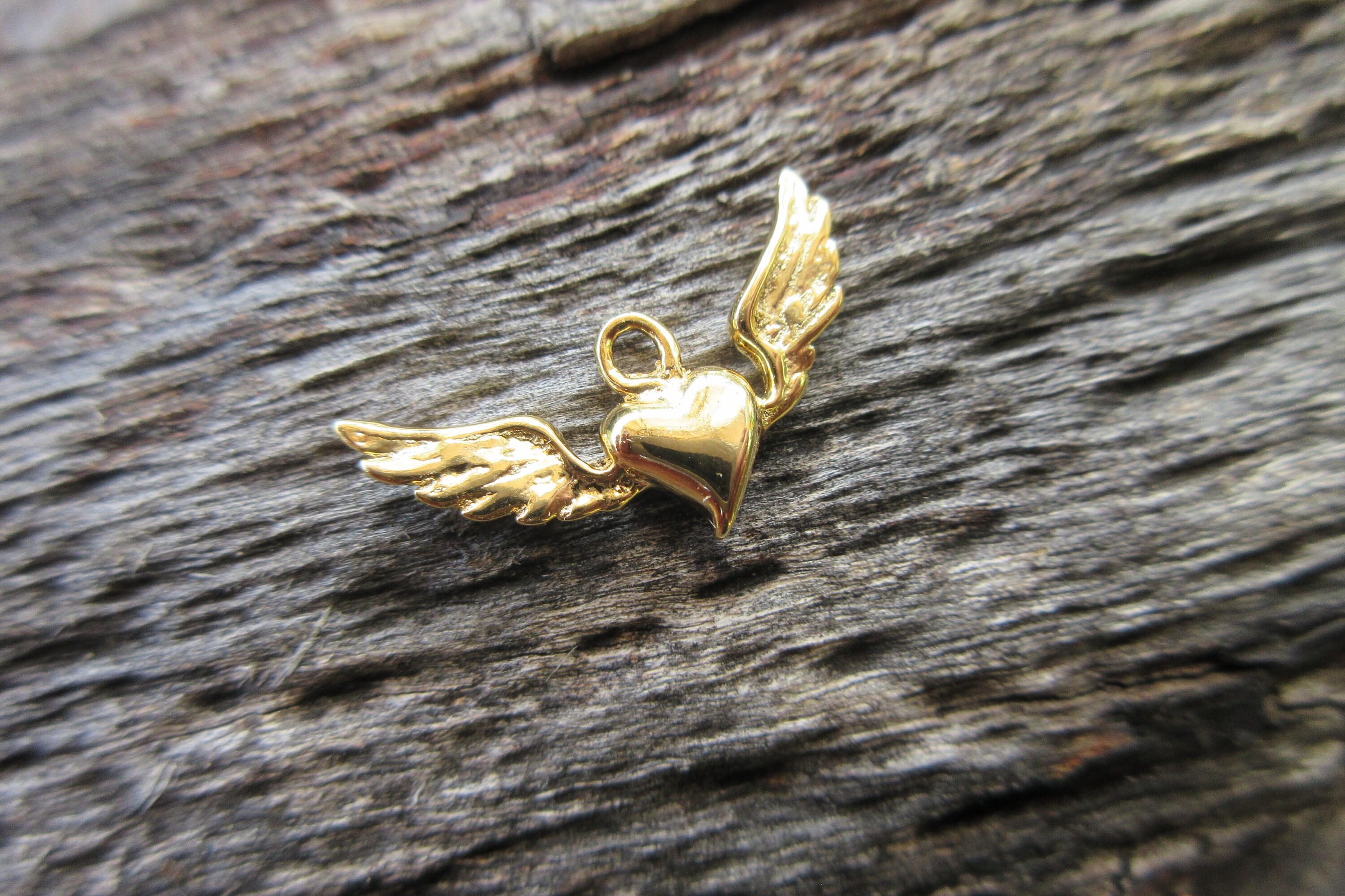 18k Gold Plated Sterling Silver Artisan Style Heart Charm With Wings 22mm X  10mm Love Charm Free-spirit Pendant Gold Vermeil 1pc H133-V - Etsy