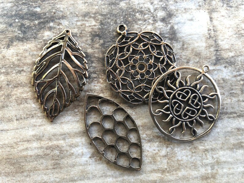 boho chic pendant E-MAN-B earring charm rustic charm 2pc Pure Bronze rustic earring dangles 28mm round 1 18 mandala charm