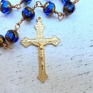 1pc Rosary Crucifix GOLD PLATE 25mm x 42mm Vintage reproduction Catholic pendant Rosary cross beautiful detail CR537-V