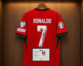 クリスティアーノ　ロナウド　サッカーTシャツ直筆サイン　証明書あり クリスティアーノ・ロナウド サイン入り アル・ナスル 24/25 シャツ