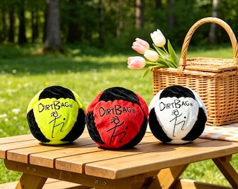Footbag Hacky Sack | Pallone da calcio in pelle scamosciata riempito di sabbia | Gioco di calcio freestyle | Giocattolo sportivo per esterni | Regalo per l'allenamento della coordinazione per adolescenti e adulti