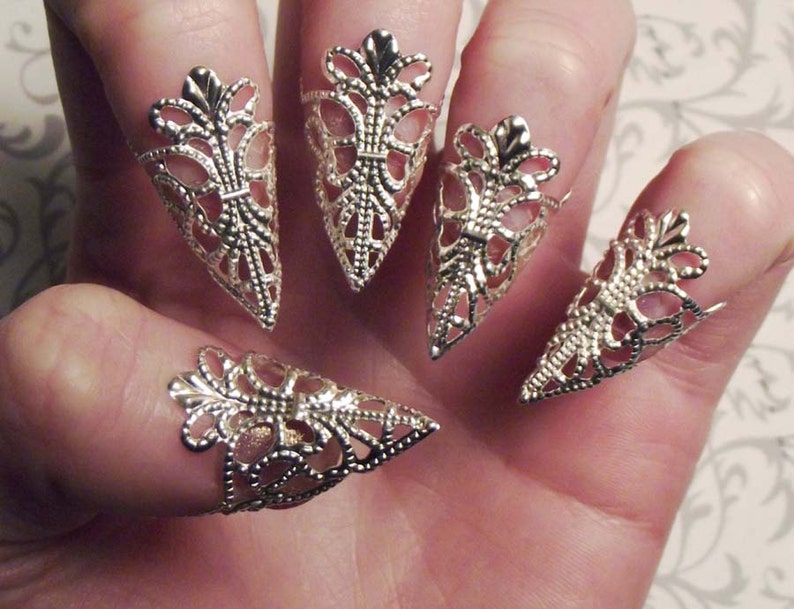 Silver Dragon Claws // Nail Armor // Set of 5 