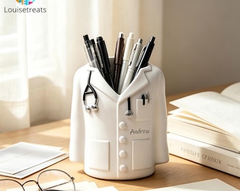 Personalized Doctor Coat Pen Holder Custom White Coat Desk Organizer Resin Office Decor Pencil Holder Medical Graduation Gift