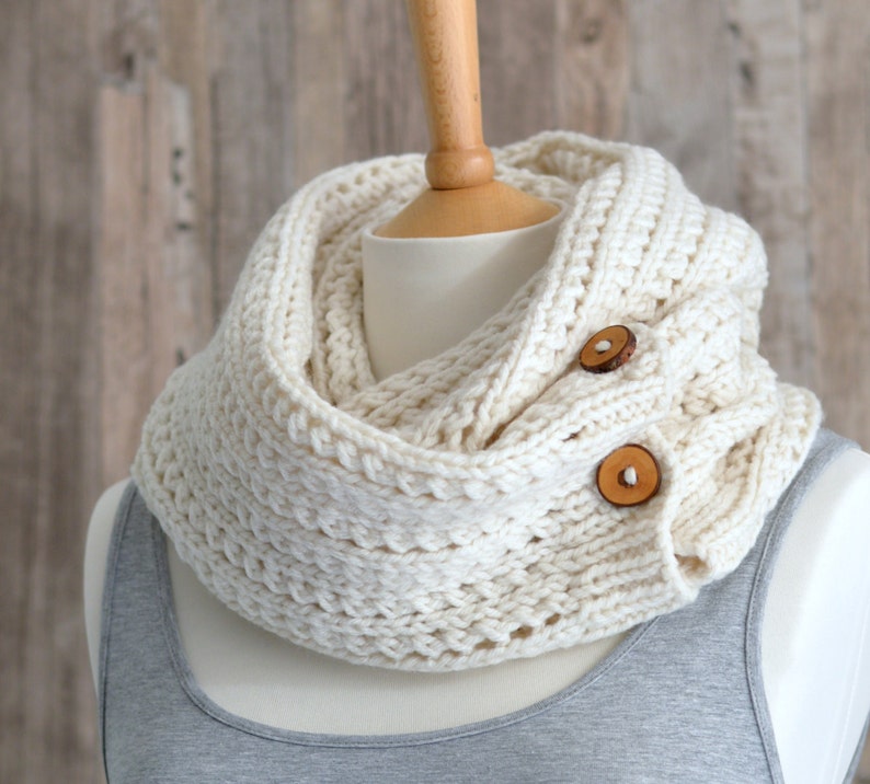 Easy KNITTING PATTERN Tutorial for Chunky Rib Mesh Infinity Scarf Cowl PDF file instant download Beginner knit image 3