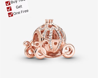 Disney Cinderella Sparkling Carriage Charm,S925 sterling silver Cartoon animal pendant, suitable for Pandora European bracelet pendants.