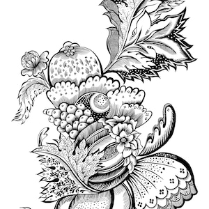 Pu&ograve; includere: Un'illustrazione grafica in bianco e nero che presenta una densa disposizione di elementi botanici stilizzati, tra cui grandi foglie seghettate, forme arrotondate simili a frutti e complessi motivi floreali con texture punteggiate e tratteggiate.