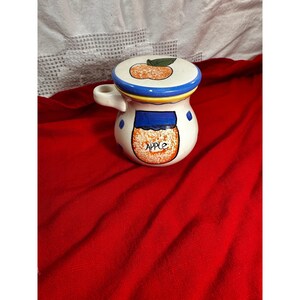 Pot à confiture vintage en céramique peinte à la main, motif à pois bleus, avec couvercle.