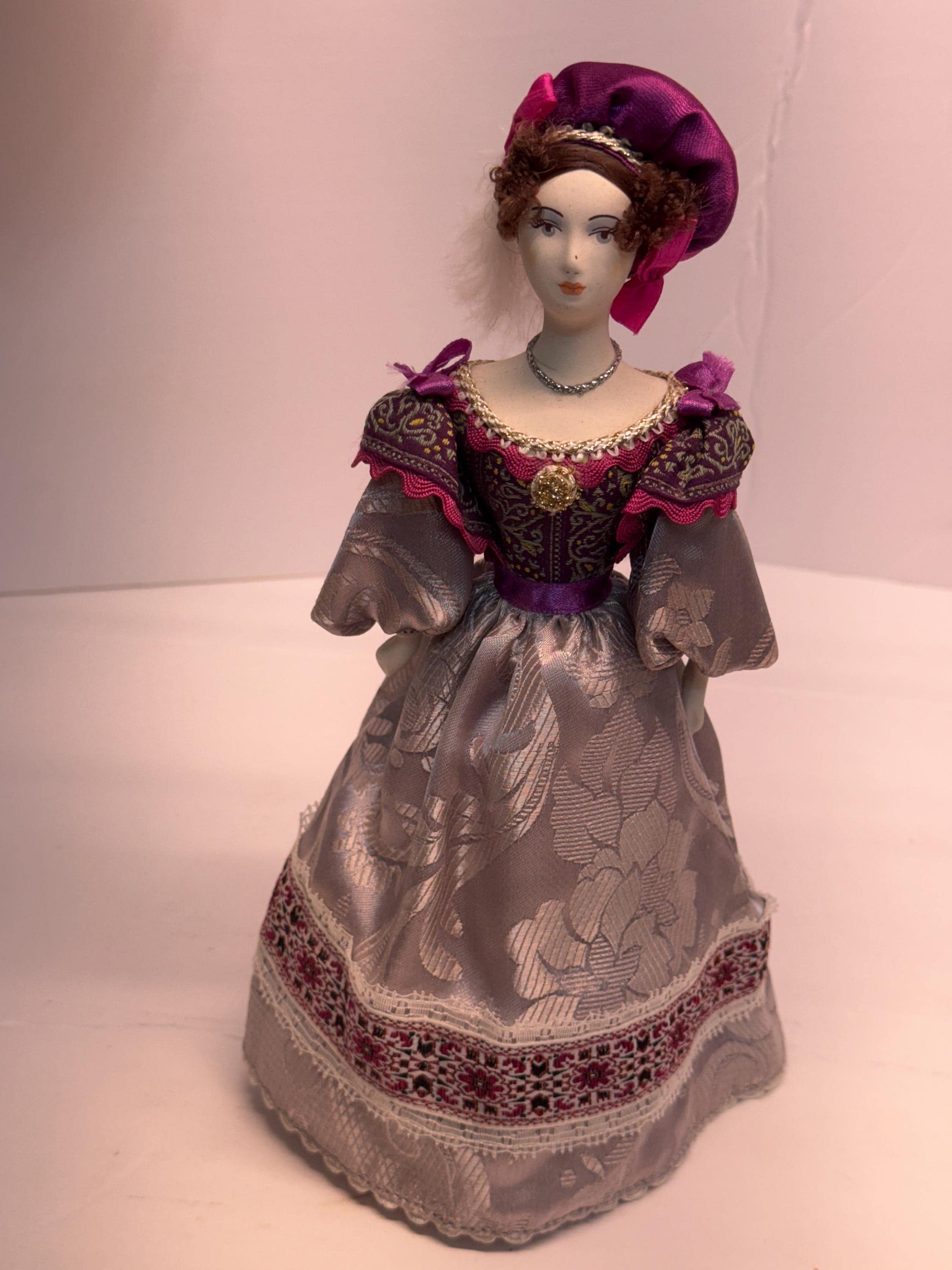 Court of Dolls Porcelain - Etsy
