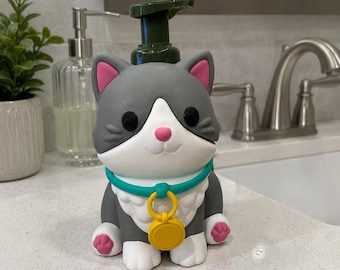 De Kitty schuimzeephouder is geschikt voor Bath and Body Works zeep en is 3D-geprint.