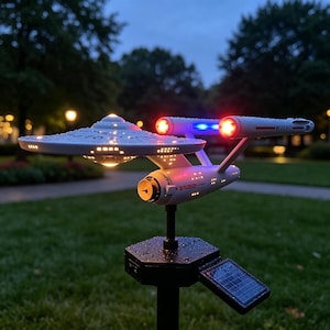 Solar-Powered Star Trek Garden Light, Sci-Fi Spaceship Outdoor Light, Waterproof Fan Garden Landscape Decorative Light. image 2