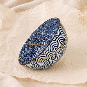 Ciotola Kintsugi blu e bianca, portagioie in ceramica color oro per riparazioni, regalo significativo per la guarigione, regalo per un nuovo inizio