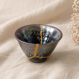 Kintsugi Bowl Handmade Ceramic Art, Japanese Pottery Gift, Gold Repaired Bowl, Meaningful Gift for Her
