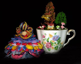 Faerie Clare y su vivero de la taza de té, hada, OOAK