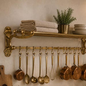 Porte-casseroles en laiton antique avec crochets de suspension – Organisateur mural de cuisine, rangement suspendu pour casseroles et poêles, porte-ustensiles de cuisine vintage