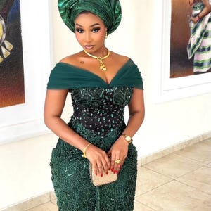 dark green dress matching jewellery Silver what color jewelry goes with dark green dress