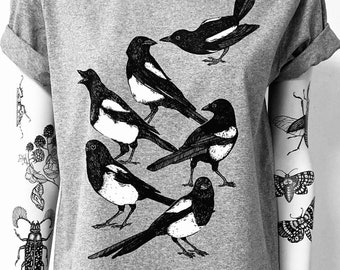 Magpies, unisex t-shirt, hand printed, birds, magpie, animals, birdlover, birdie, birdtshirt