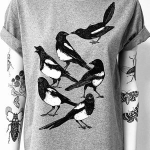 Magpies, unisex t-shirt, hand printed, birds, magpie, animals, birdlover, birdie, birdtshirt