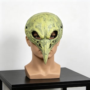 Skull Bird Animal Mask, Gothic Bone Avian Mask,  Horror Costume Mask, Halloween Cosplay Prop, Dark Fantasy Feather Skull Mask