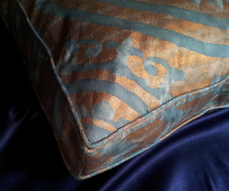Box Edge Throw Pillow Cushion Cover Fortuny Fabric Antique Etsy