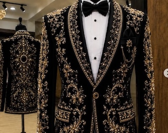 Royal Noir Black & Gold Handcrafted Luxury Tuxedo Suit – Blends Trendz