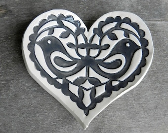 Heart Shape Wedding Ring Holder, Love Birds Ceramic Ring Dish, Bird Folklor Trinket Dish,  Ring Bearer Bowl Eco Friendly Pottery