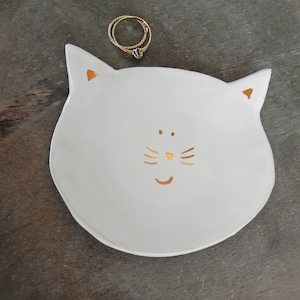White Gold Cat CeramicRing Dish, Cat Lover Plates, Animal Trinket Dish, Kitty Ring Tray, Gold Cat Mustache