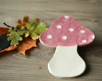 Ceramic Mushroom Plate Pink  and White Dots Dish Mauve Pottery Spoon Rest Woodland Kitchen Decoration