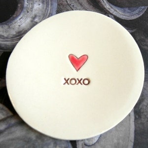 Ceramic Ring Dish Red Heart XOXO Minimalist Pottery Plate Jewelry Dish Recycled Box image 7