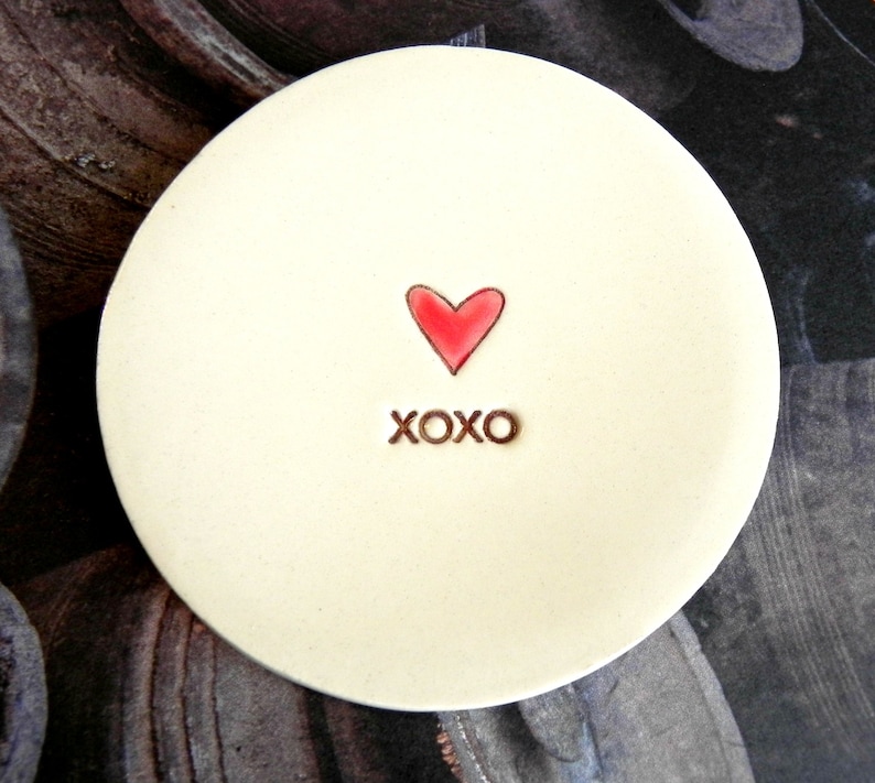 Ceramic Ring Dish Red Heart XOXO Minimalist Pottery Plate Jewelry Dish Recycled Box image 2