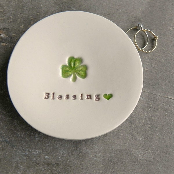 Custom Shamrock Plate, St. Patrick Decor 4 Leaf Clover Pottery Dish, Personalized Irish Ceramic Plate, Blessing, Love, Lucky