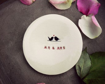 Wedding Ring Holder MR & MRS Plate Little Bird Ceramic Ring Dish Ivory Ring Pillow Custom Ring Bearer Bowl Eco Friendly Pottery