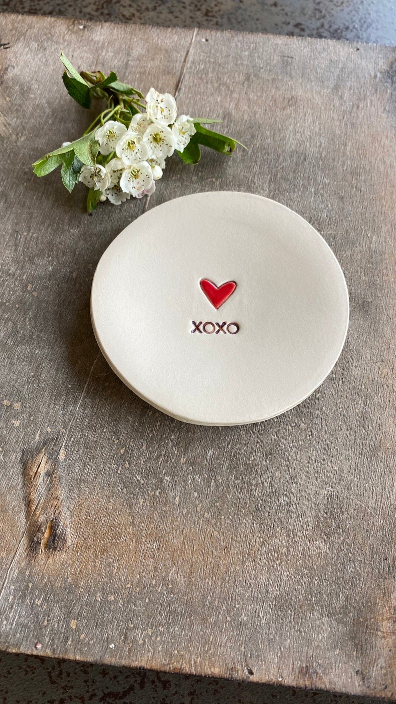 Ceramic Ring Dish Red Heart XOXO Minimalist Pottery Plate Jewelry Dish Recycled Box image 1
