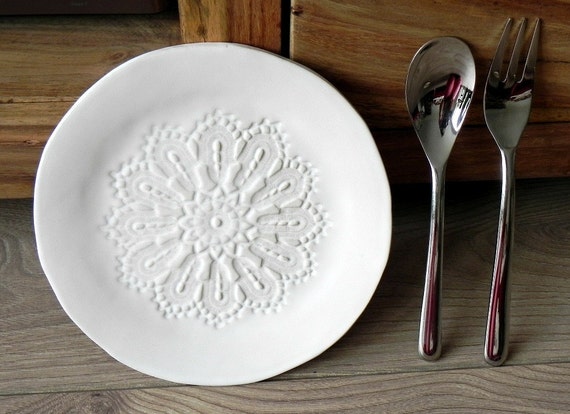Rustic Ceramic Plate Snow White Lace Dessert Plate Pottery Serving Plate