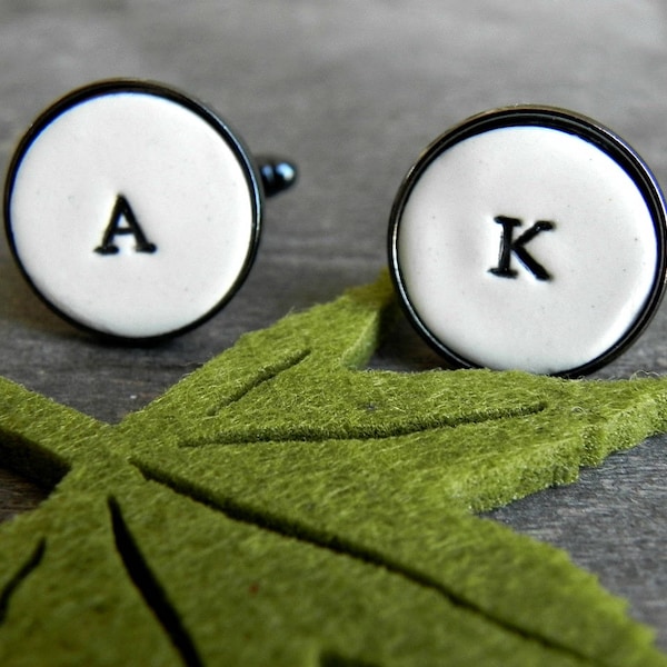 Boutons de manchette personnalisés, Boutons de manchette à monogramme mariage, Lettres majuscules, Cadeau père de la mariée, Cadeau pour le marié, garçon d'honneur personnalisé