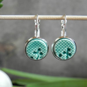 Lace Mint Dangle Earrings, Minimalist Round Earrings, Vintage Lace Ceramic Jewelry in a Silver Color Brass Base, Best Friend Jewelry