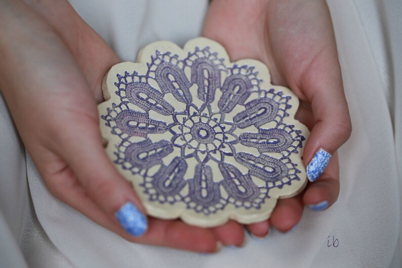 Lace Ceramic Flower Plate Purple Ring Holder Oval Shape White Pottery Dish Ring Holder image 2