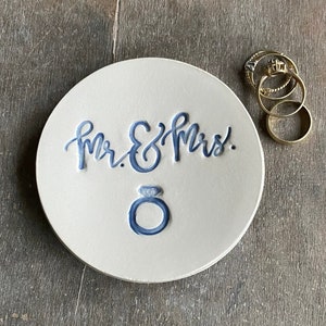 Wedding Ring Holder, MR & MRS Ceraminic Plate, Diamond Ring Ceramic Ring Dish, Ivory Ring Eco Friendly Pottery