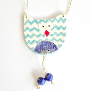 Eule Ornament Chevron Muster Keramik Eco Freundliche Waldkeramik Aqua und Navy Blue Bird