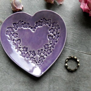 Wedding Heart Jewelry Dish, Personalized Floral Wreath, Valentine's Day Ceramic Ring Dish, Plate Love Pottery Bridal Flower Pattern image 2