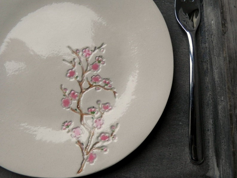 Cherry Blossom Ceramic Side Plate Pink Brown Pastel Dessert Plate Unique Rustic Hand Bild Ceramic Serving Plate