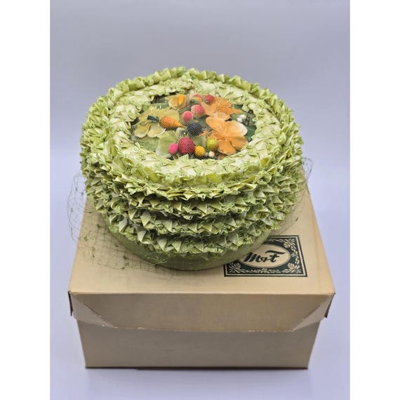 Vtg Evelyn Varon Hat Fruit Vegetable Straw Pillbox Veil 1950s Meier Frank Box Sz
