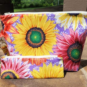Beautiful & Bold Floral Project Bag, Large Zipper Pouch with Strap, Knitting Yarn Bag, Project Pouch Set, Toiletries Pouch, Knitting Pouch