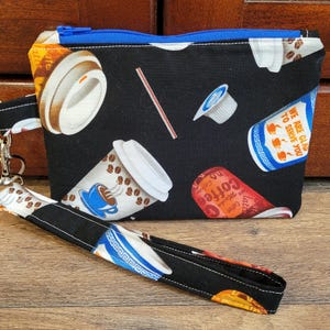 Coffee Print On Black Wristlet Purse, Wristlet Pouch, Wristlet Wallet, Wristlet Purse, Wristlet Zipper Pouch, Keychain Pouch, Small Purse