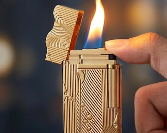 One Piece Sanji Golden Lighter - Windproof Refillable Metal Anime Collectible Gift for Fans
