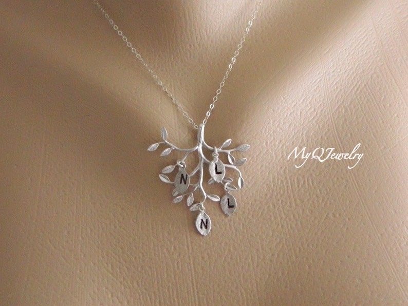 Personalized Gift for Grandma, Family Tree Necklace, Initial Necklace, Mom Jewelry, Grandmother, Christmas Gift from son, Mother Necklace image 1