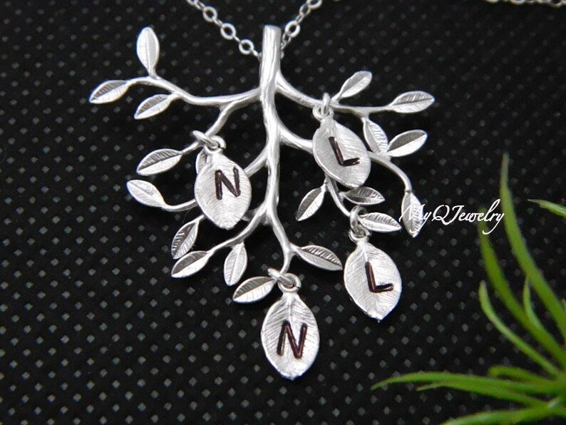 Personalized Gift for Grandma, Family Tree Necklace, Initial Necklace, Mom Jewelry, Grandmother, Christmas Gift from son, Mother Necklace image 2