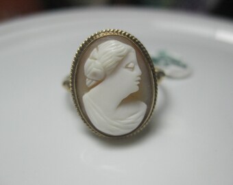 Vintage 14kt Cameo Ring, Victorian, 1800's to early 1900's, Sz. 9