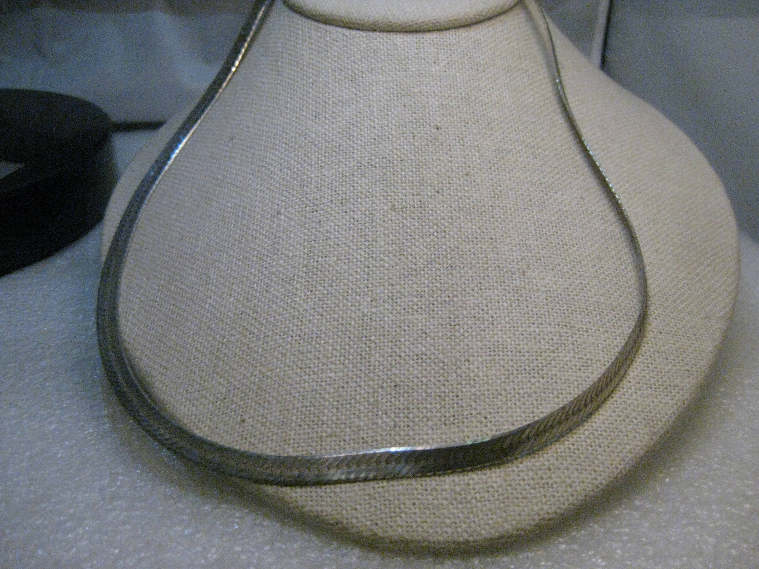 Sterling Reversible Herringbone Necklace, 6mm wide, 20, Beveled, 16.41gr.
