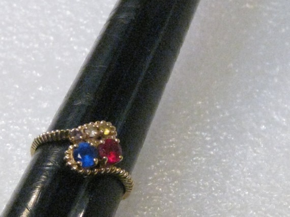 Vintage 14kt Gold Multi-Stone Bypass Mother's Ring/Family Ring, sz. 6.5, 2.43gr.